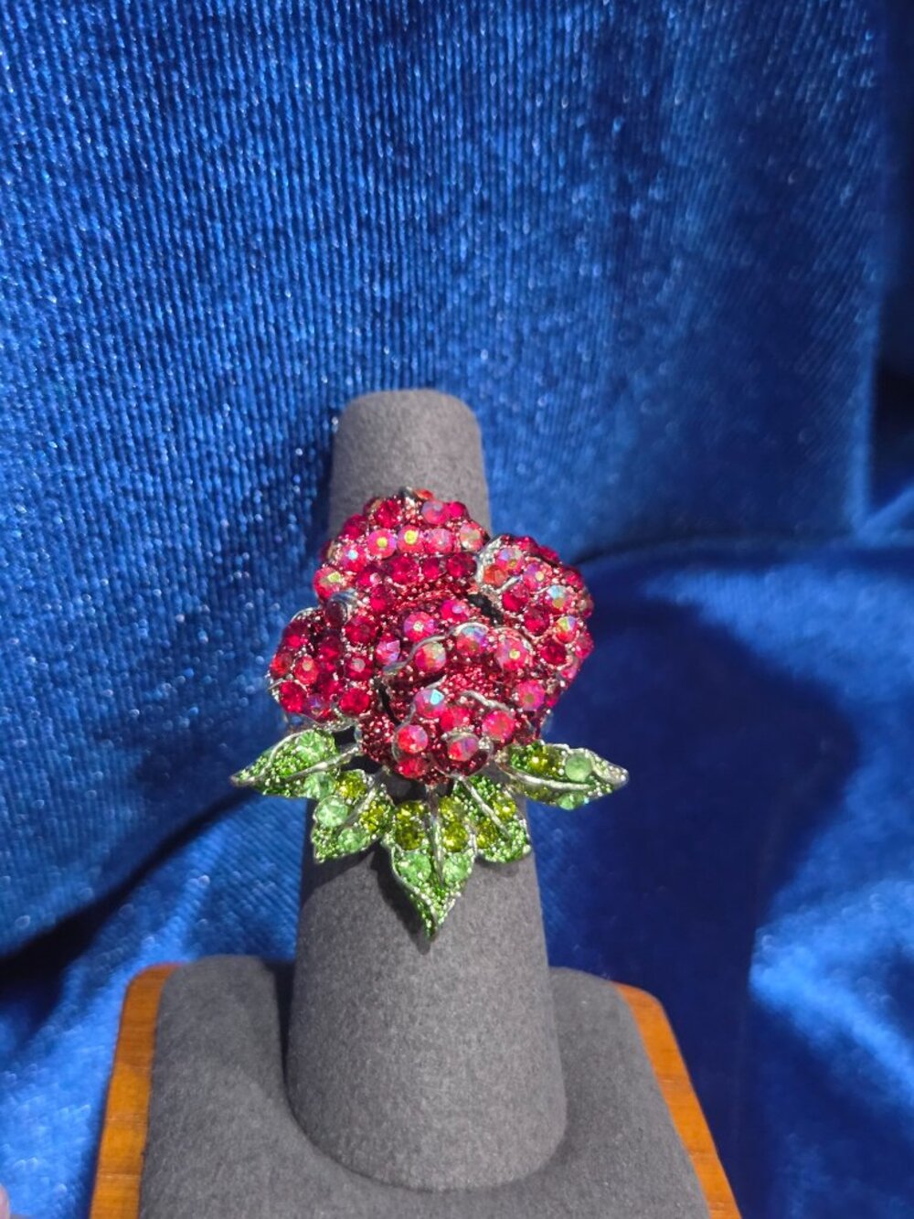 Vintage Red Rhinestones Rose Flower Stretch Ring Silver Tone